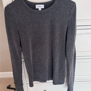 Evereve Charcoal Ribbed Knit Top